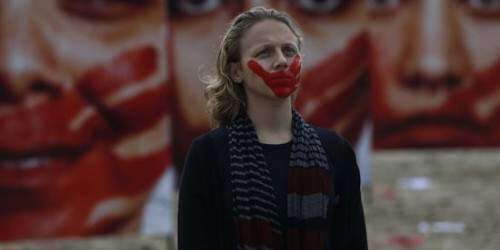 Protesta a son de ropa interior en Copacabana