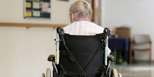 La crisis agrava el abandono de ancianos en hospitales de Puerto Rico