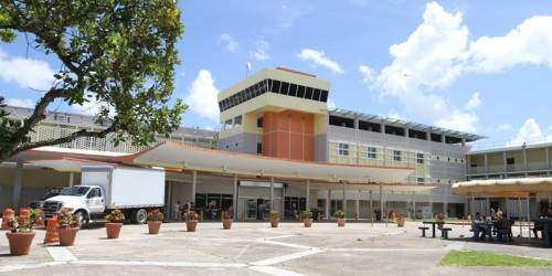 Joven sufre perdigonazo mientras viajaba en ‘four track’ en Dorado