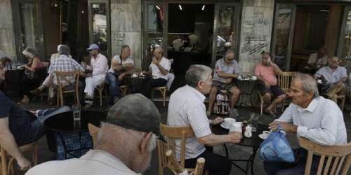 A un año del referéndum Grecia sigue entre el desencanto y la resignación
