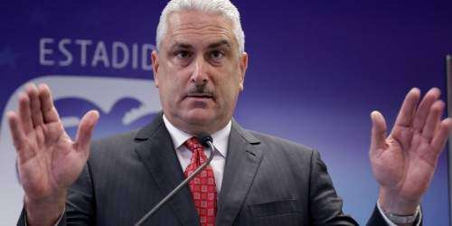 Emplazan a Bernier sobre supuesta relación con agencia acusada en caso Anau