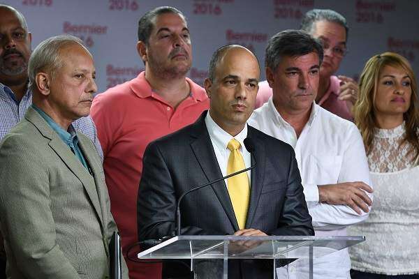 Junta de Gobierno del PPD respalda a Bernier (video y galería)