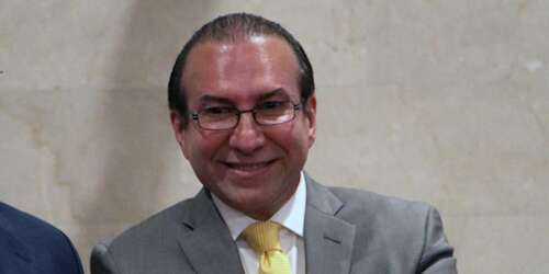 Bernier nombra nuevo director de campaña