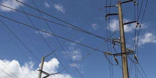 Miles de abonados de la AEE afectados, pero no por el apagón