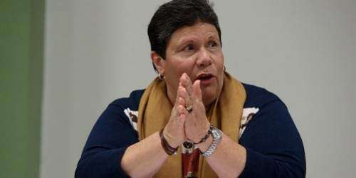 Ética prepara más querellas por becas tras histórica queja contra Walker