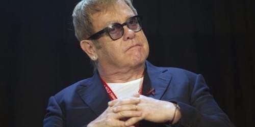 Elton John publicará su autobiografía en 2019