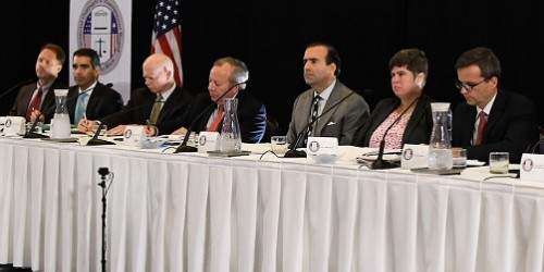 Junta comenzará negociaciones con acreedores antes de Navidad (documento)