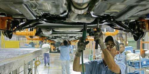 Inconstitucional la colegiación compulsoria de mecánicos (documento)