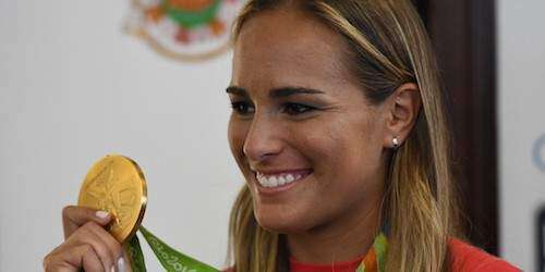 Puig y Sharapova se enfrentarán en la cancha del ‘Choliseo’