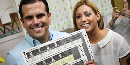Beatriz y Ricardo Rosselló ejercen su derecho al voto (galería)