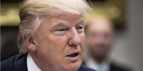 Trump firma una ley que deshace las regulaciones al carbón impuestas por Ob