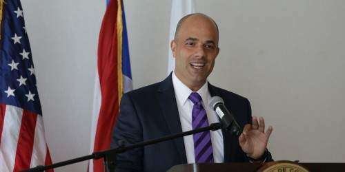 Ferrer dejará en manos populares participación en plebiscito