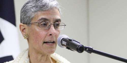 Abierta la Superintendente a todas las creencias, no una sola (vídeo y gale