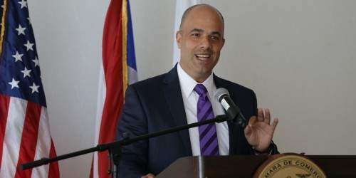 Rosselló: panita y cobrador de los bonistas, según Héctor Ferrer