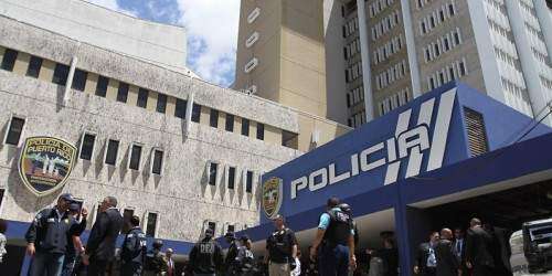 Policía se enfila hacia el Hotel Sheraton por protesta y marcha