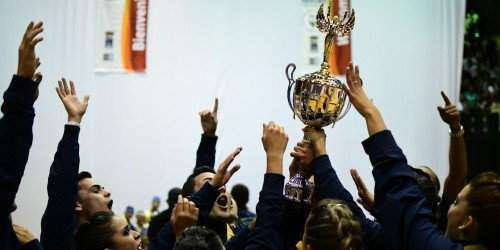 UPR de Bayamón pasó el niágara en bicicleta para lograr noveno campeonato s