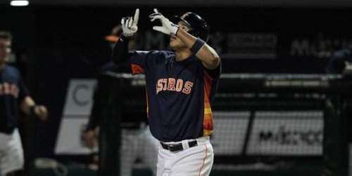 Poderío ofensivo boricua de los Astros llega al Yankee Stadium para serie i