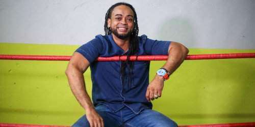 Boris: de la batería de Cultura a vicepresidente de Lucha Libre (vídeo)