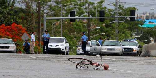 Se entrega responsable de atropellar ciclista en Toa Baja