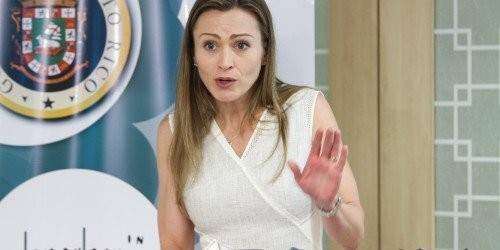 DE revoca el cierre de otra escuela