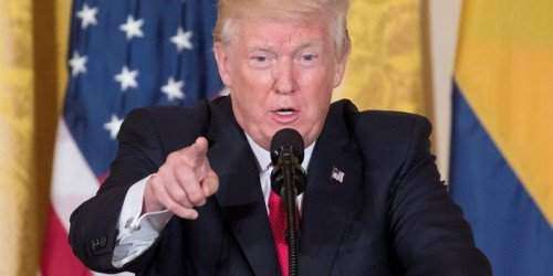 Trump busca bloquear el testimonio del exdirector del FBI
