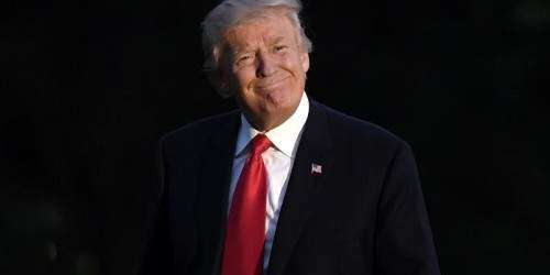 Usuarios de Twitter demandan a Trump