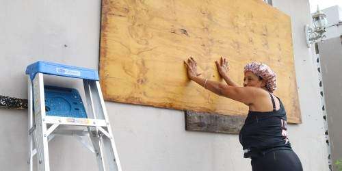 Ciudadanos comienzan preparación tardía por Irma