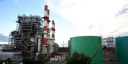 Vuelven a quedarse sin luz zonas de la isla pero aseguran regresará el serv