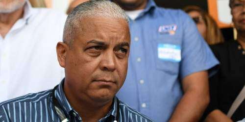 Denuncian incumplimiento de pagos por la AAA a sus empleados