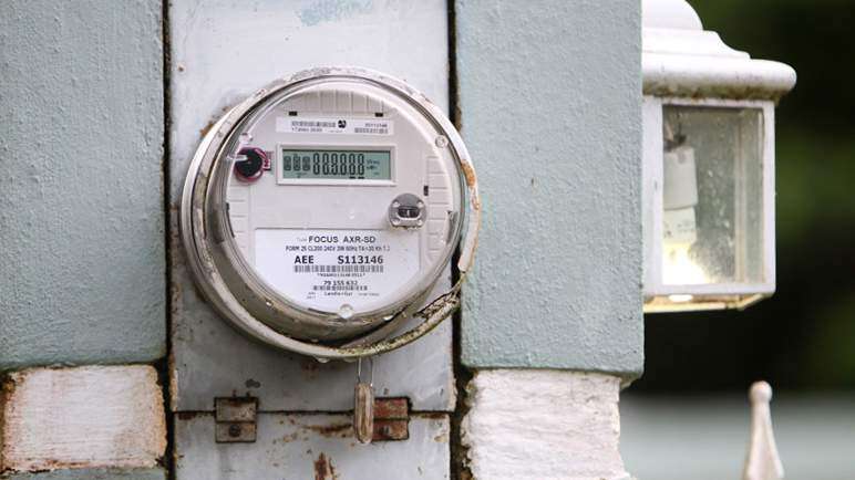 AEE asegura que 72% de los abonados de la región de SJ tienen luz