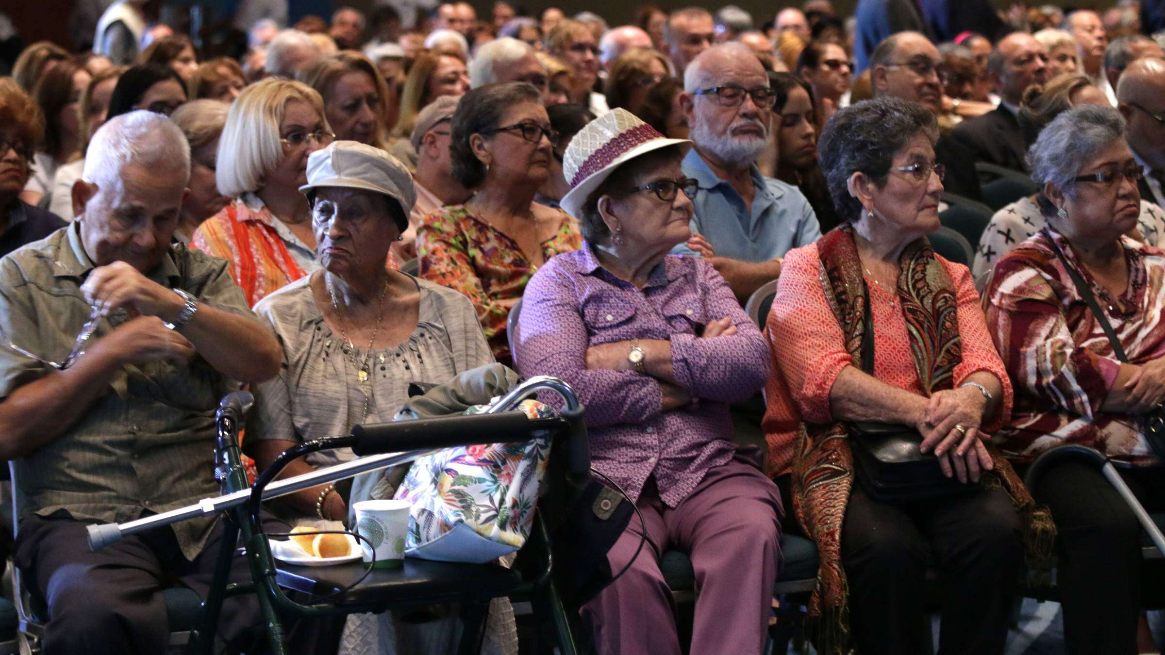 Los viejos se ven obligados a seguir trabajando