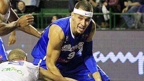 Ángel Álamo regresa a los Piratas de Quebradillas