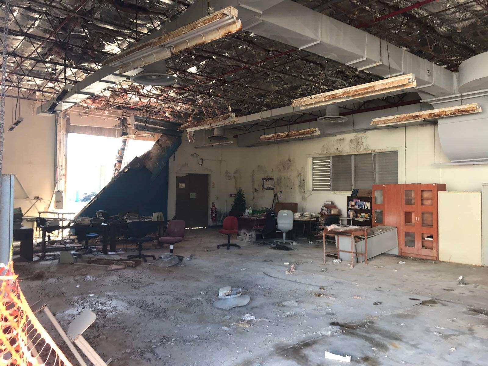 Incierto el futuro de la única escuela de mecánica de aviación de PR