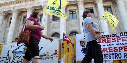 Casi 12,000 empleados públicos pueden retirarse y no los dejan