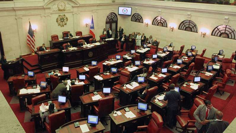 Senado aprueba reorganización del DDEC y el DRNA