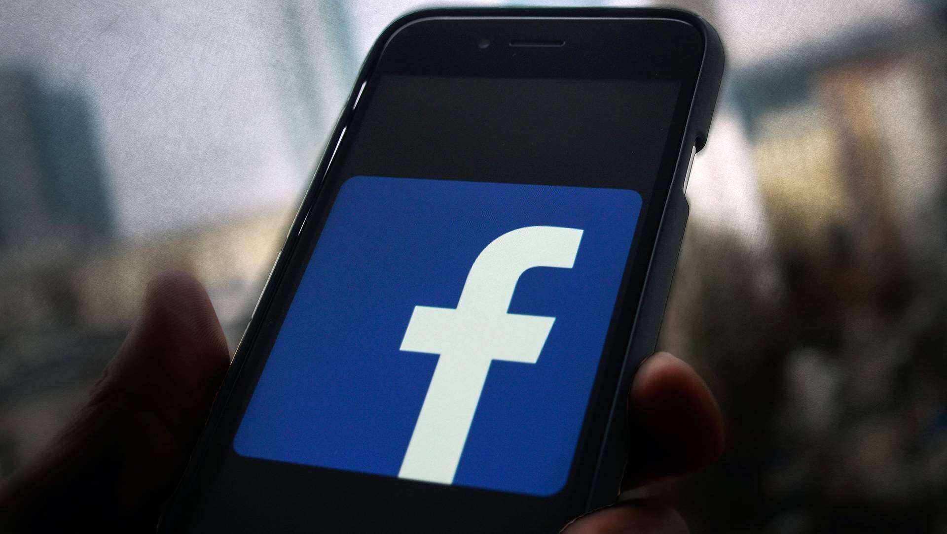 Facebook compensará las pistas sobre ‘abuso de datos’