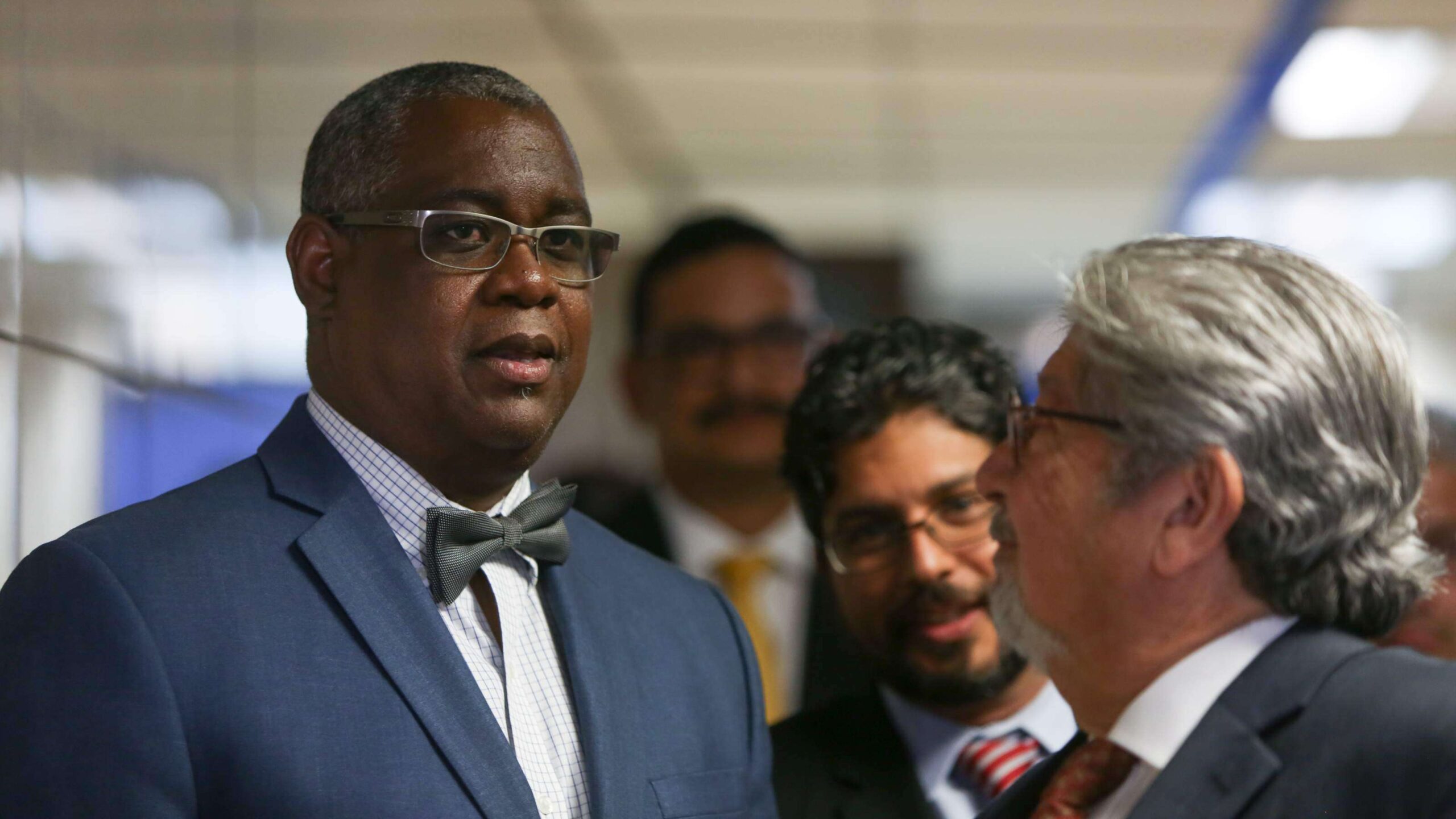 Ante el tribunal desestimación de cargos contra Severino y Walker