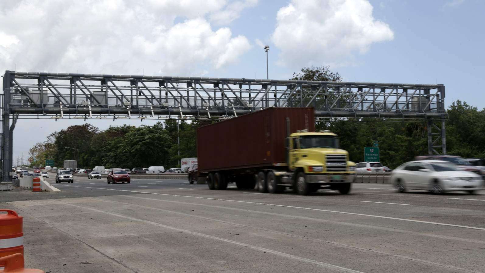 Refieren a Justicia empresa administradora de AutoExpreso