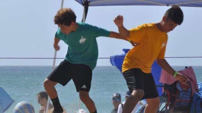 Fundación Ricky Martin celebrará torneo de fútbol de playa