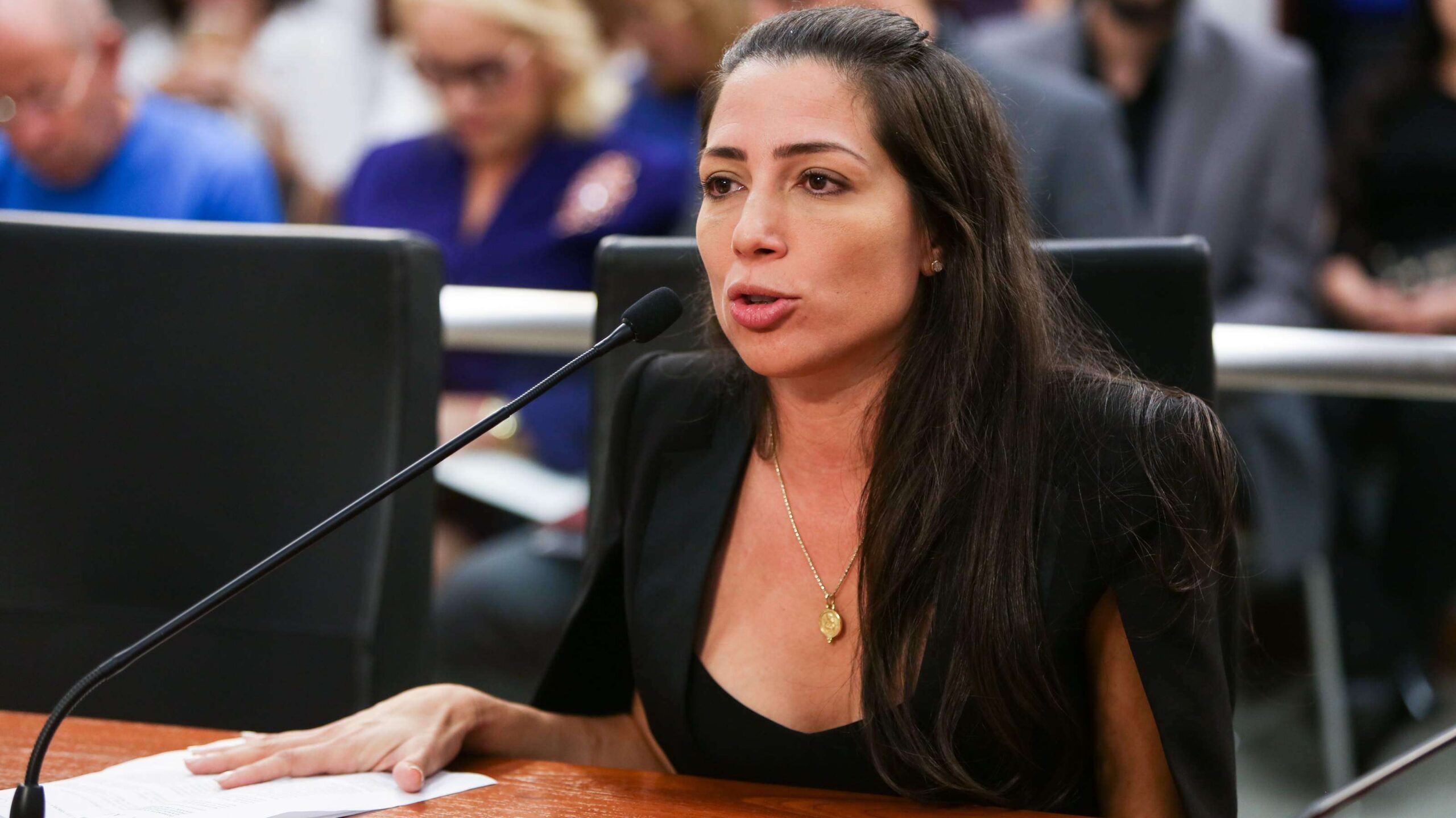 Reaparece expareja de Lúgaro con presunto mensaje amenazante