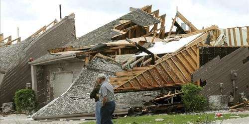 Medio oeste de EE.UU. en alerta tras tornados