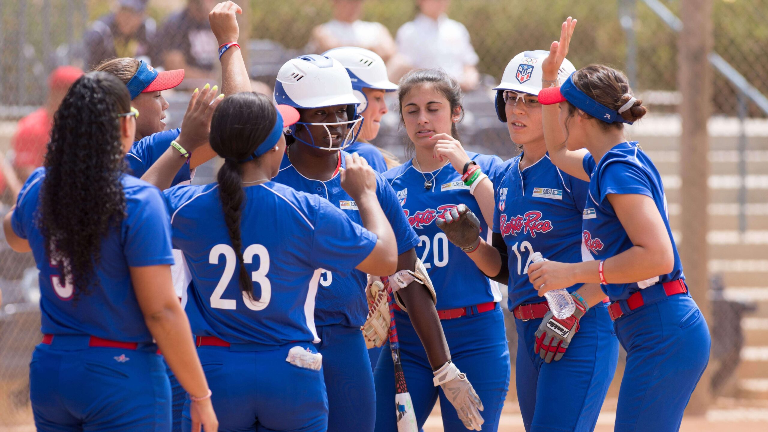 Primera victoria para el sóftbol femenino