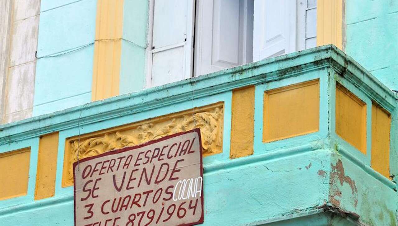 Cuba pone más controles a compraventa de viviendas en zonas turísticas