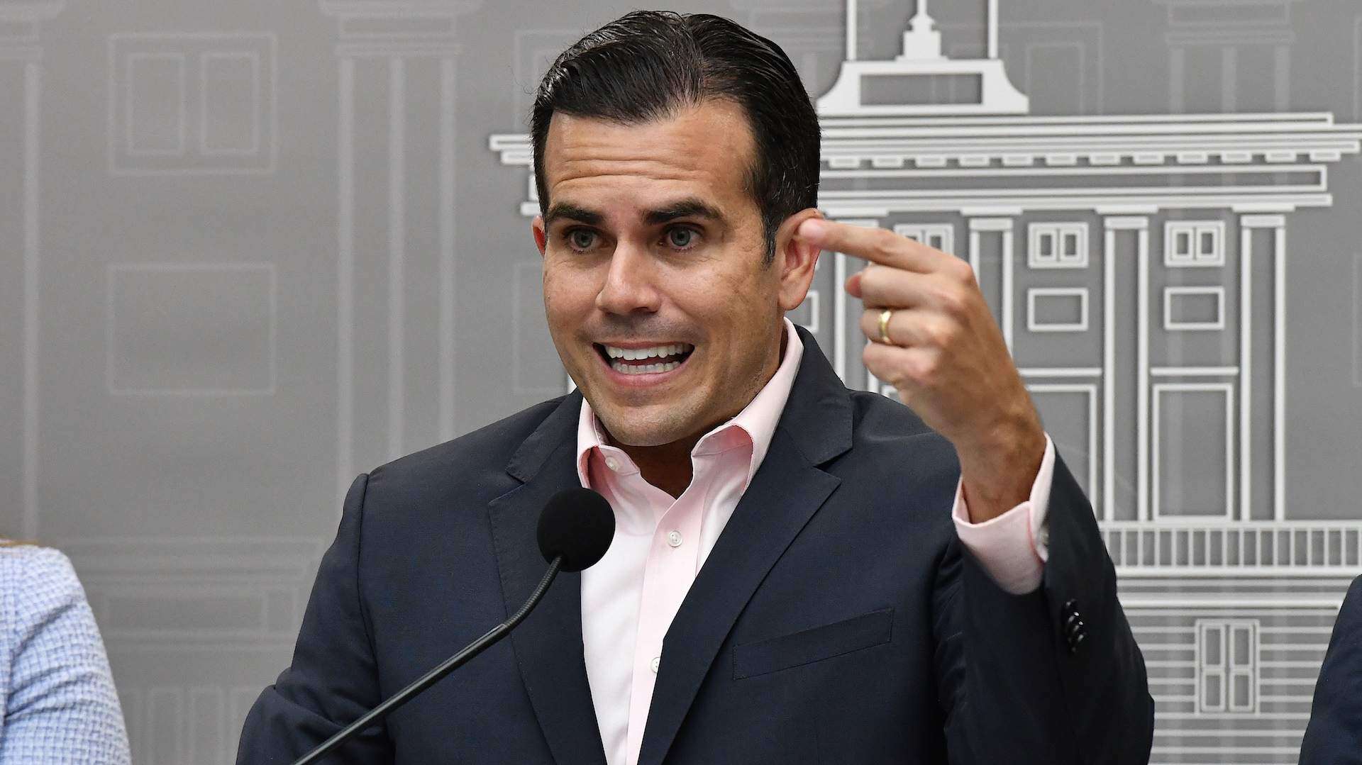 Gobernador nombra sustituto para Comisión de la Igualdad