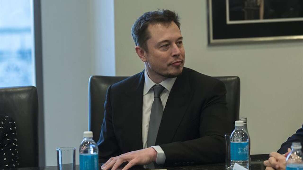 Comisión de Valores federal acusa de fraude a Elon Musk
