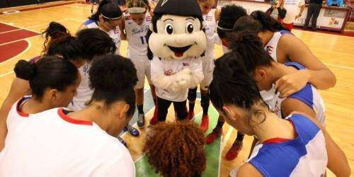 A jugar con cría y corazón ‘Las 12 Guerreras’