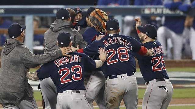 Así recibe Boston a Cora y los Medias Rojas