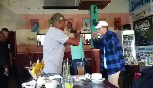 Tito y Bad Bunny intercambian ‘jabs’