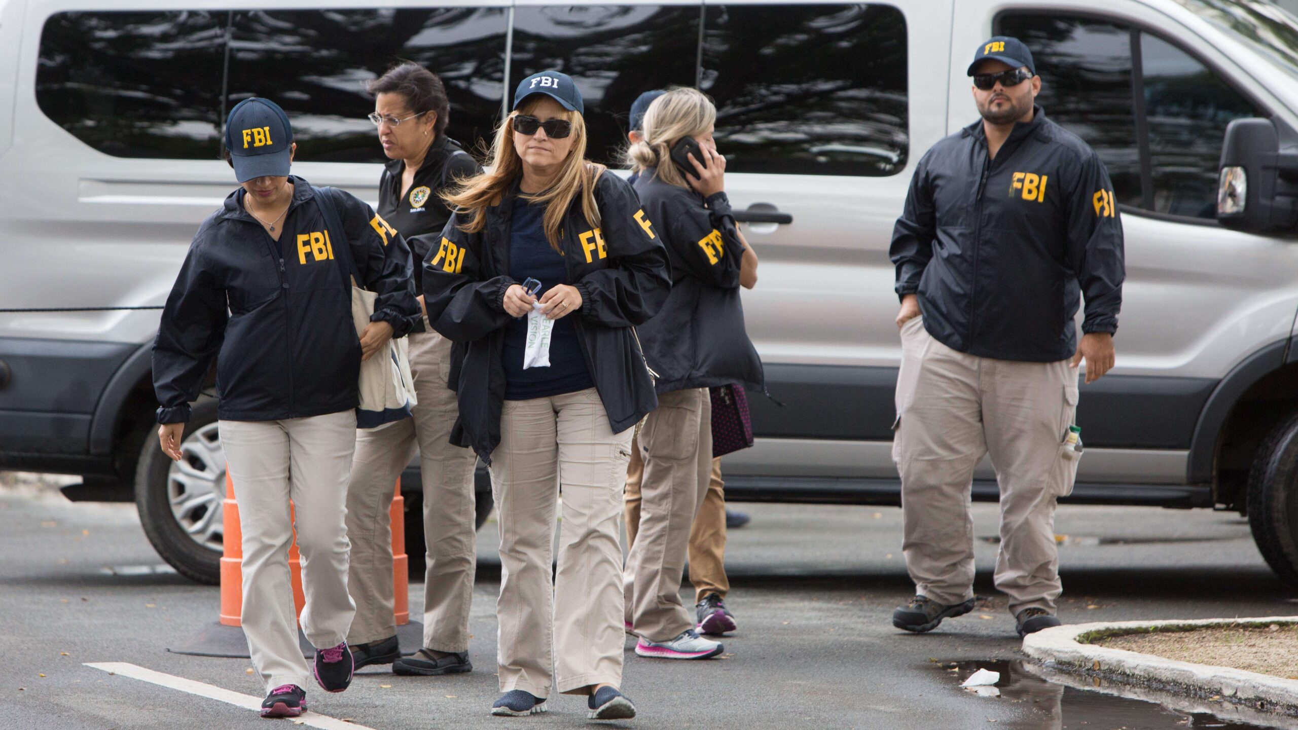 Así allanó el FBI la Torre Municipal de San Juan