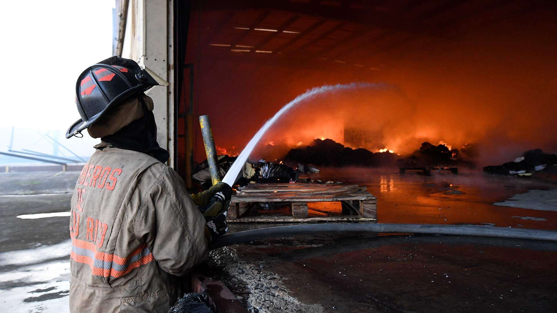 45 bomberos tendrán empleo hasta mediados de diciembre